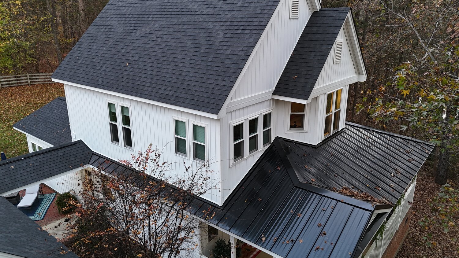Finished roof by Arthur’s Roofing