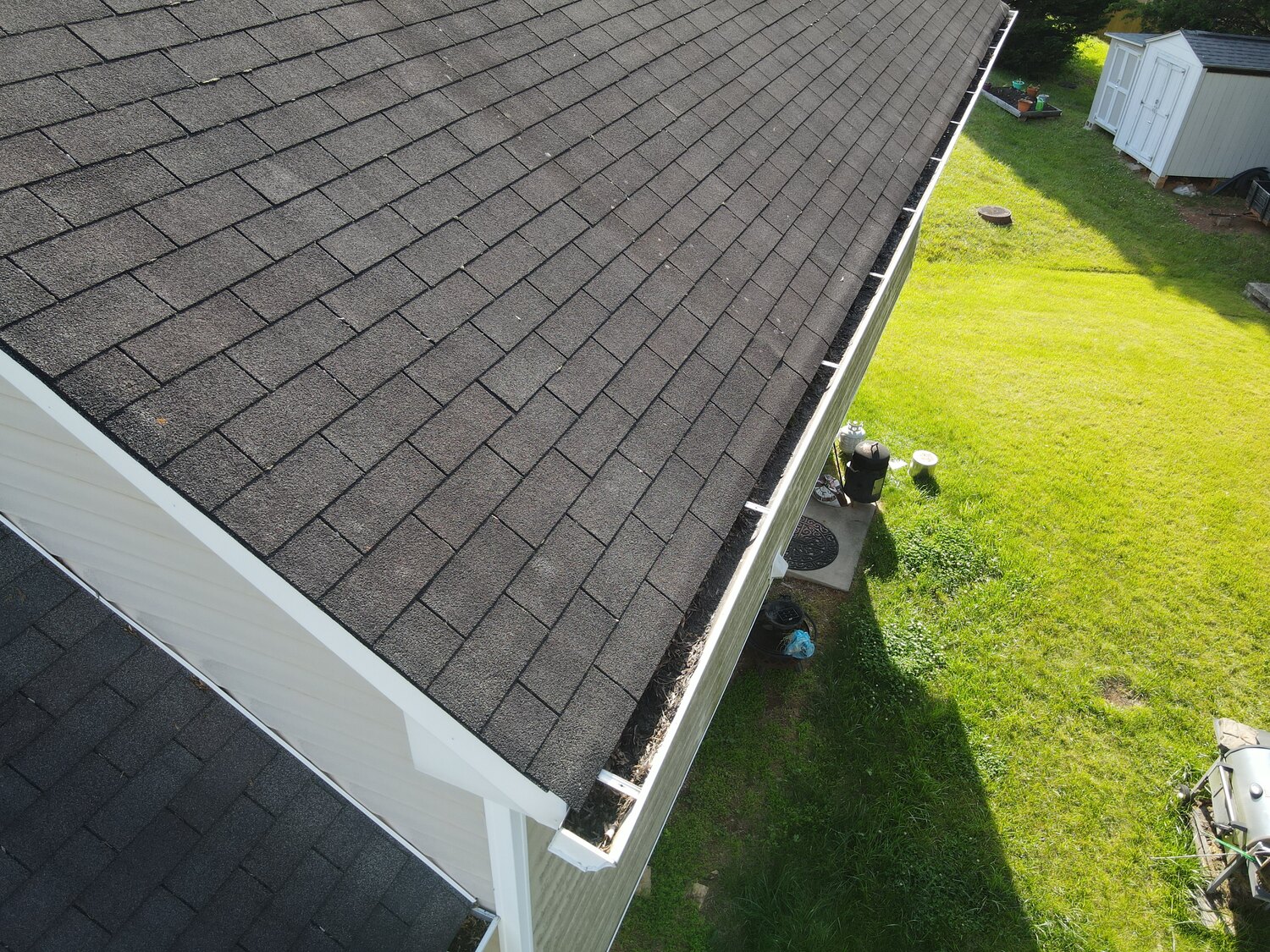Finished roof by Arthur’s Roofing