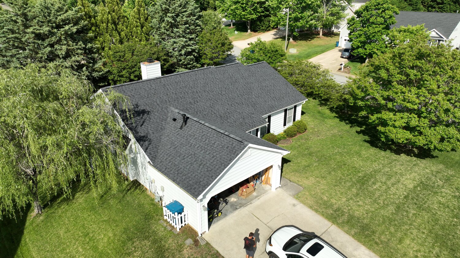 Finished roof by Arthur’s Roofing