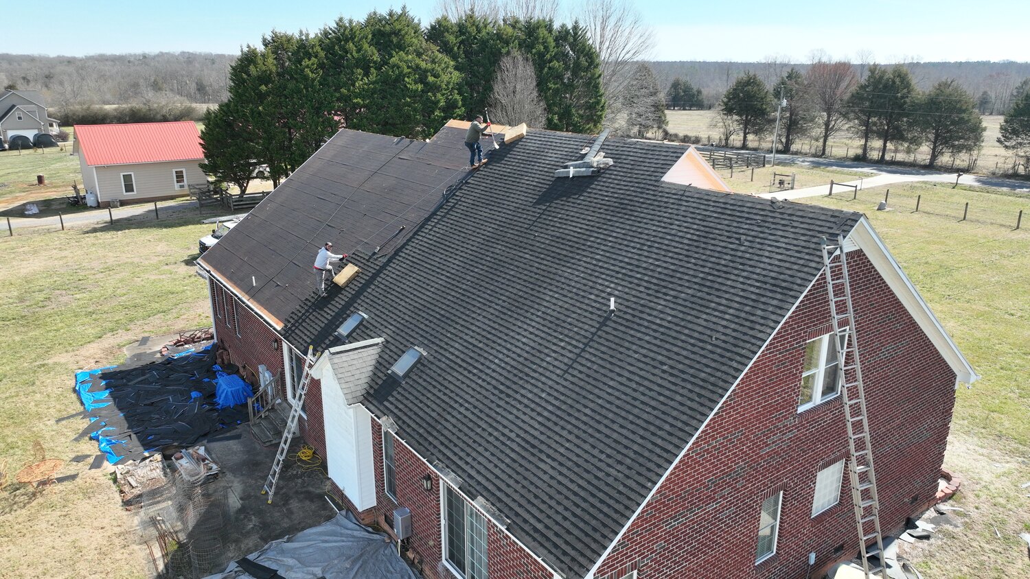 Finished roof by Arthur’s Roofing