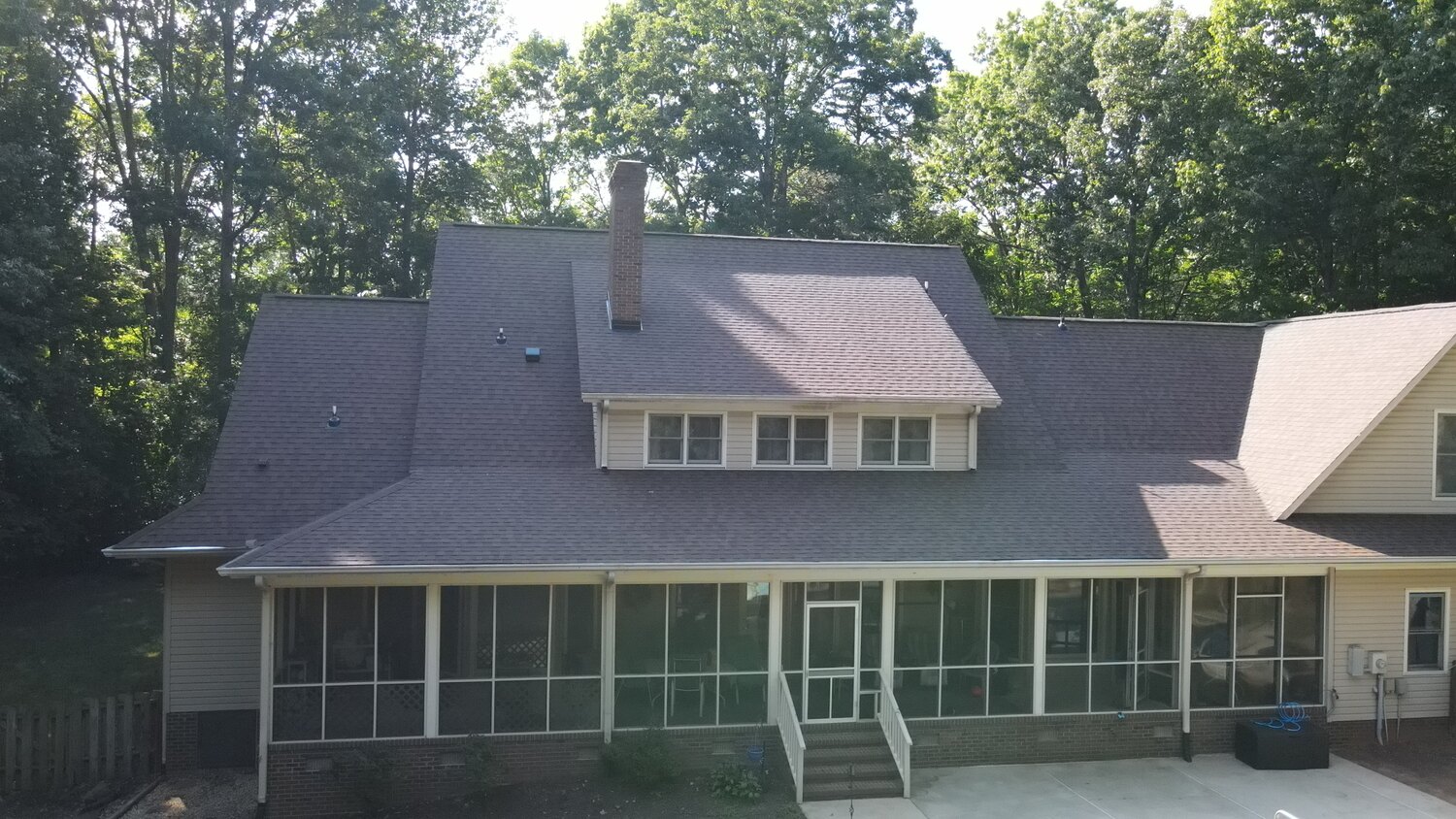 Finished roof by Arthur’s Roofing